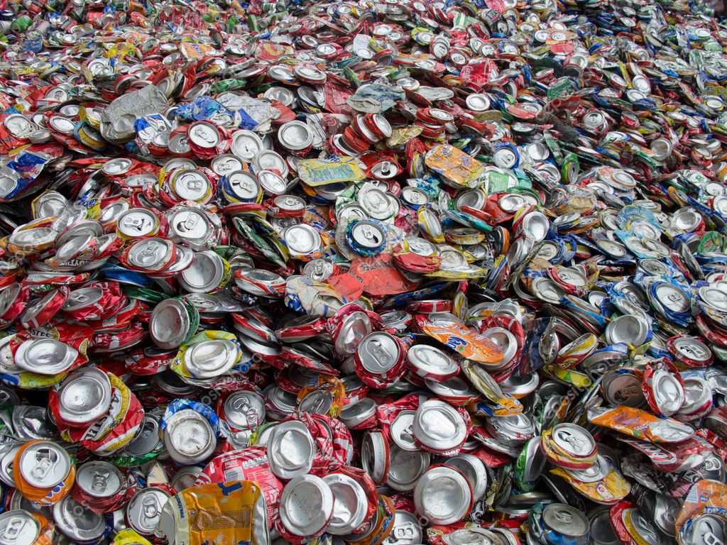 Depositphotos 7831067 : photo de stock représentant des canettes en aluminium